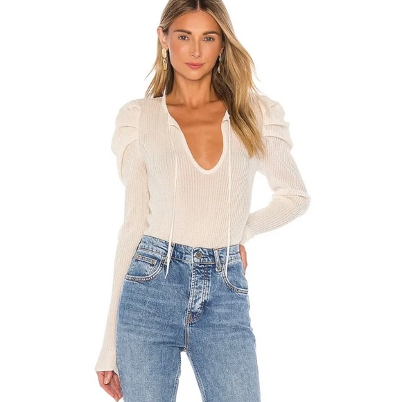 New MAJORELLE Gemma Cream Sparkle Long Sleeve Top Size XXS - Picture 1 of 11